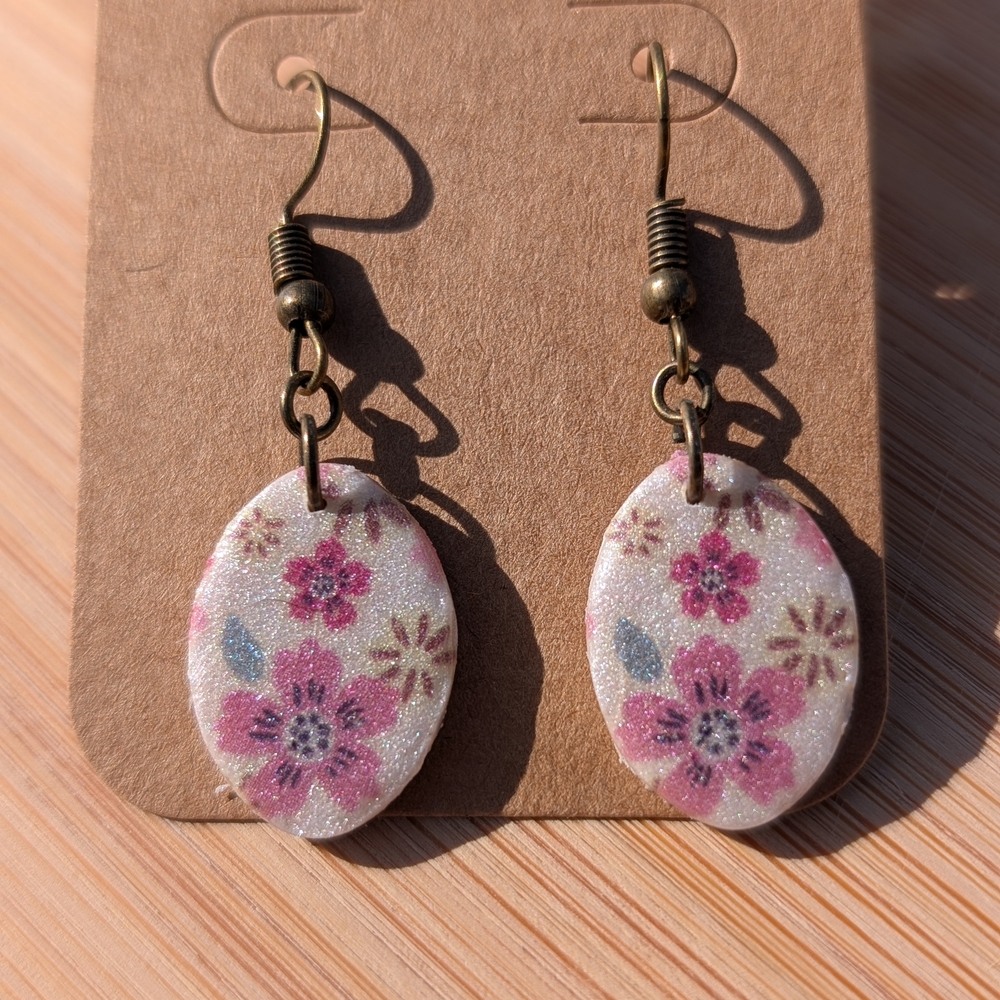 Vintage-Inspired Pink and Cream Floral Earrings